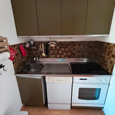 3 Avec Balcon De Lubaye דירה